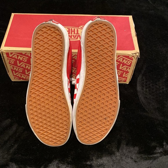 Checkerboard (Racing Red) Vans Size 10 - Picture 2 of 5